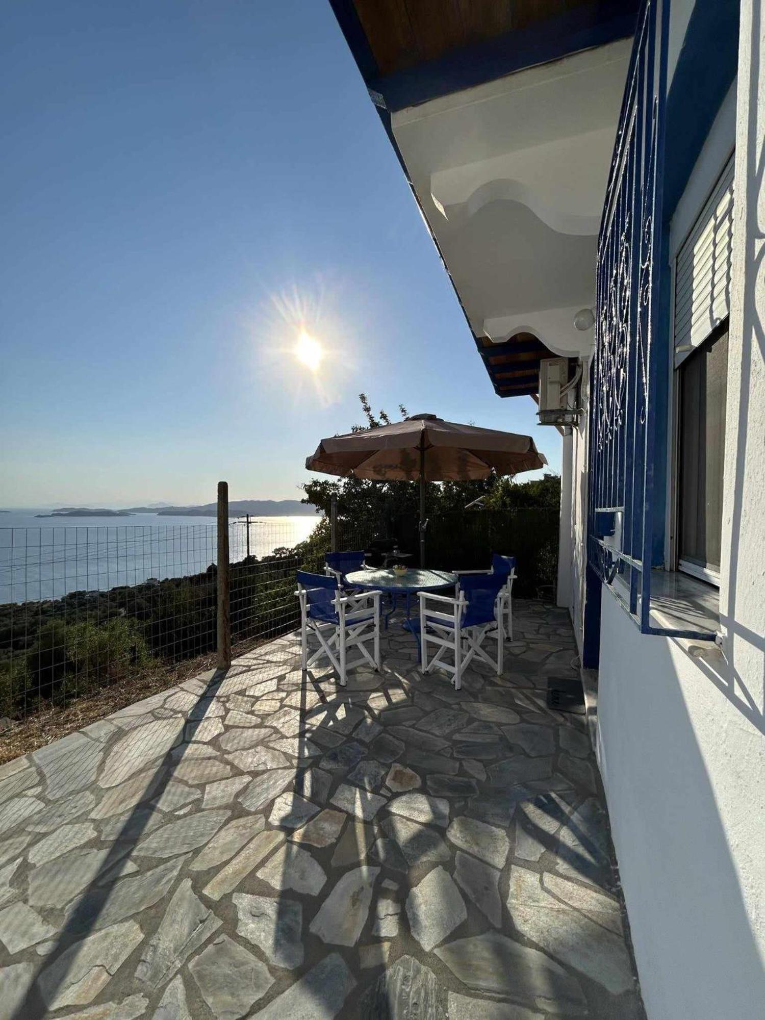 Avgoustina'S Home Glossa Exterior photo